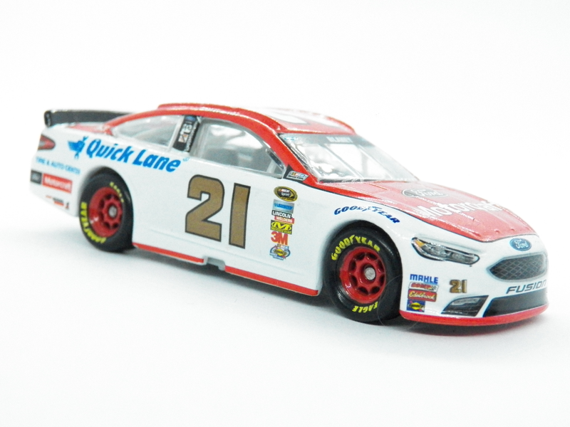 Illustration for article titled Not a rookie anymore! Go Blaney! Lionel 1:64 Wood Bro's 21
